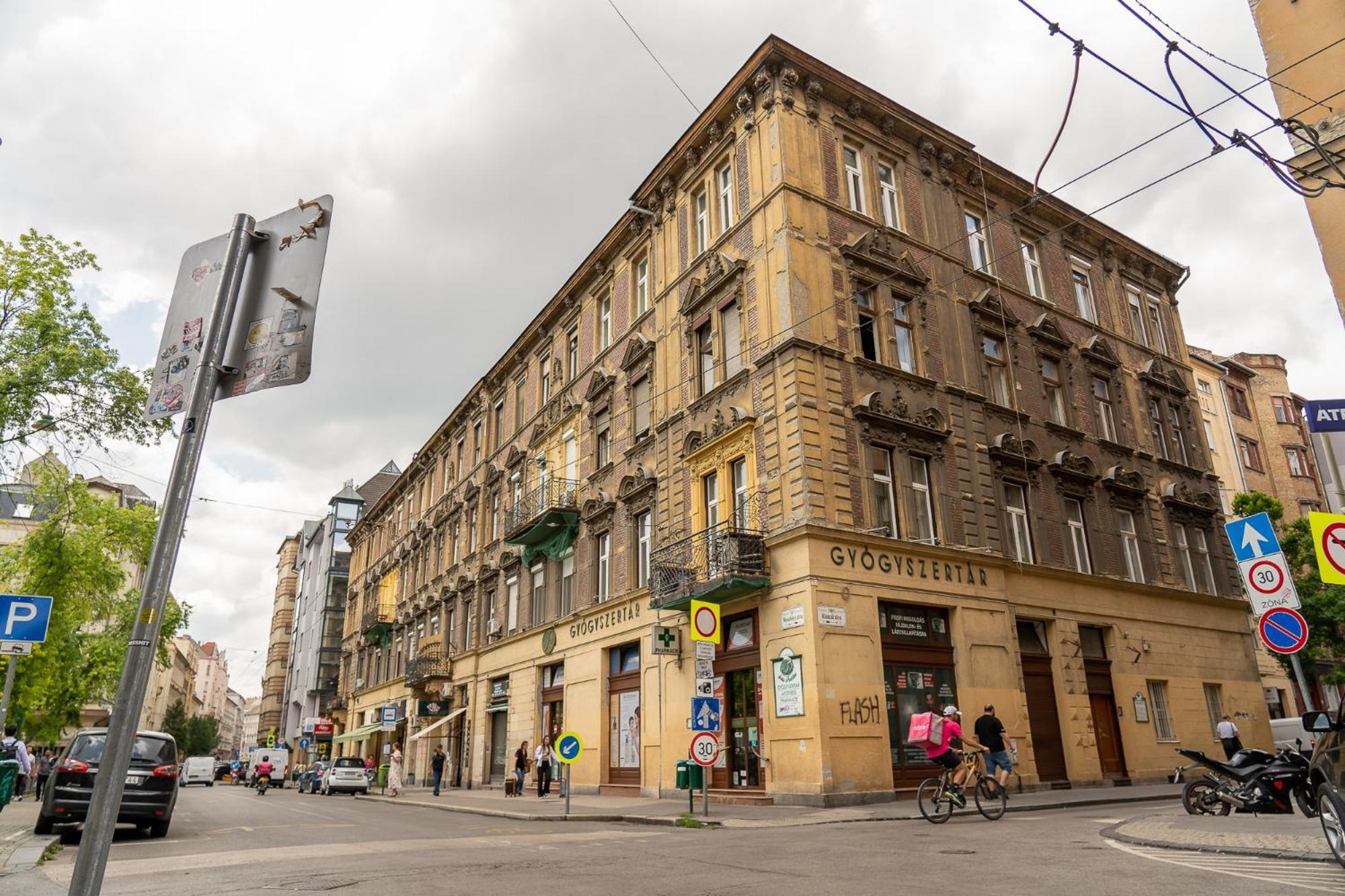 Glam Downtown Apartments 부다페스트 외부 사진